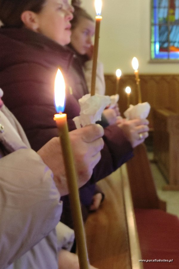 37 Akatyst ku czci Bogurodzicy.jpg